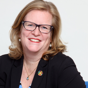 Dr Elizabeth Pollitzer Christine Lins portrait web
